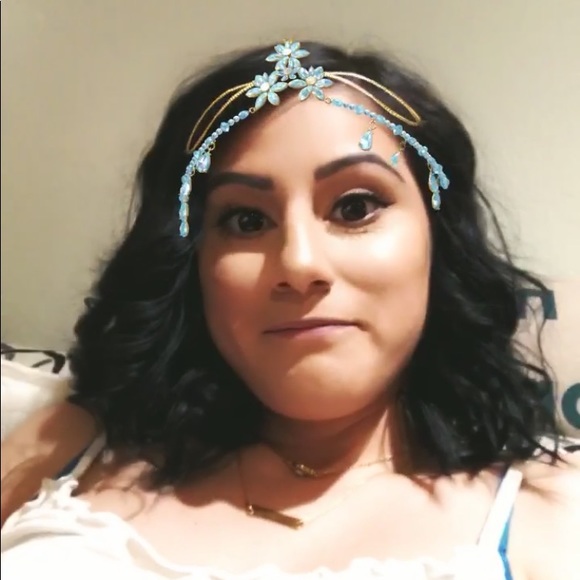 Meet your Posher, Michelle - Picture 1 of 1